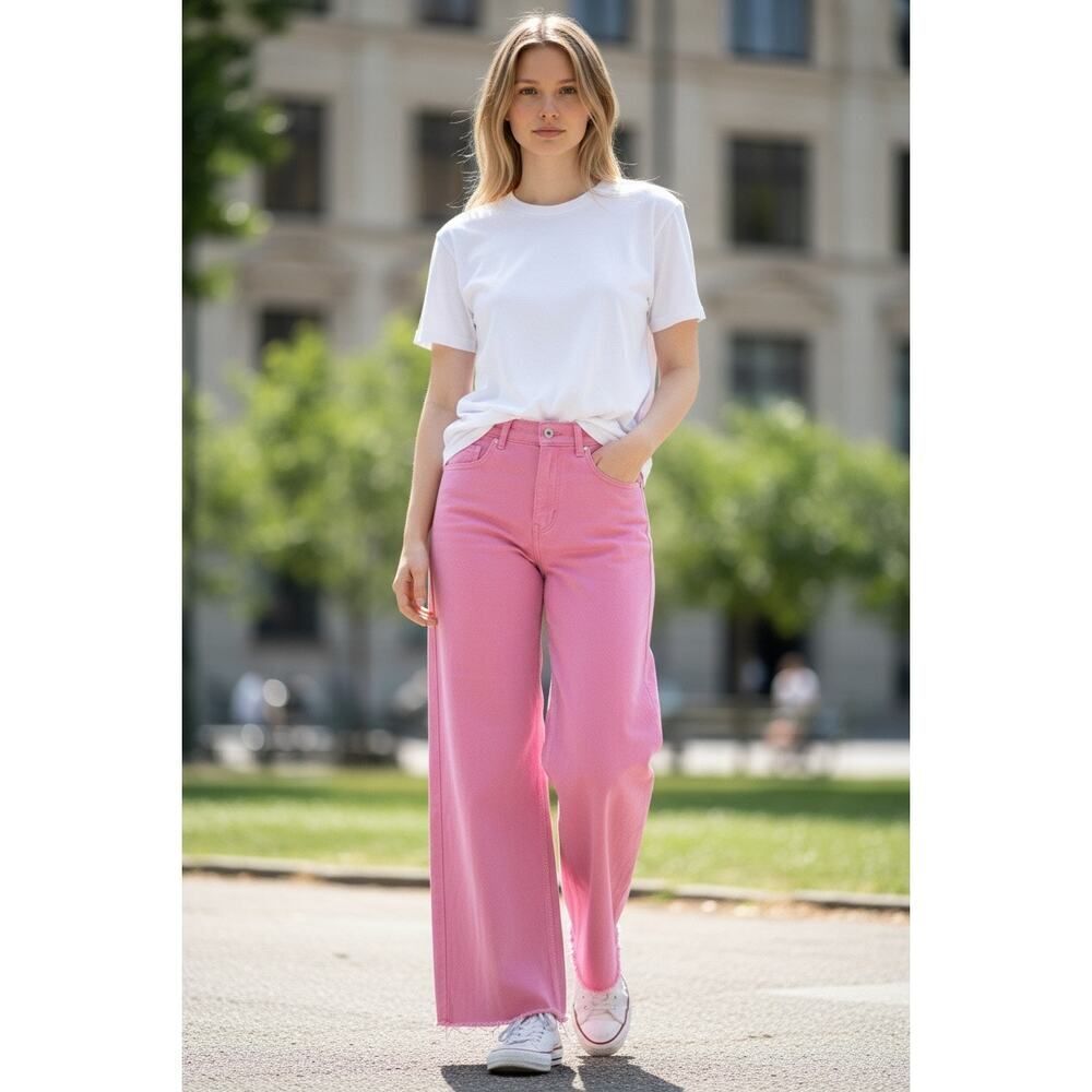 Zara Marine Straight wide-leg jeans in hot pink with a raw hem, women’s size 4